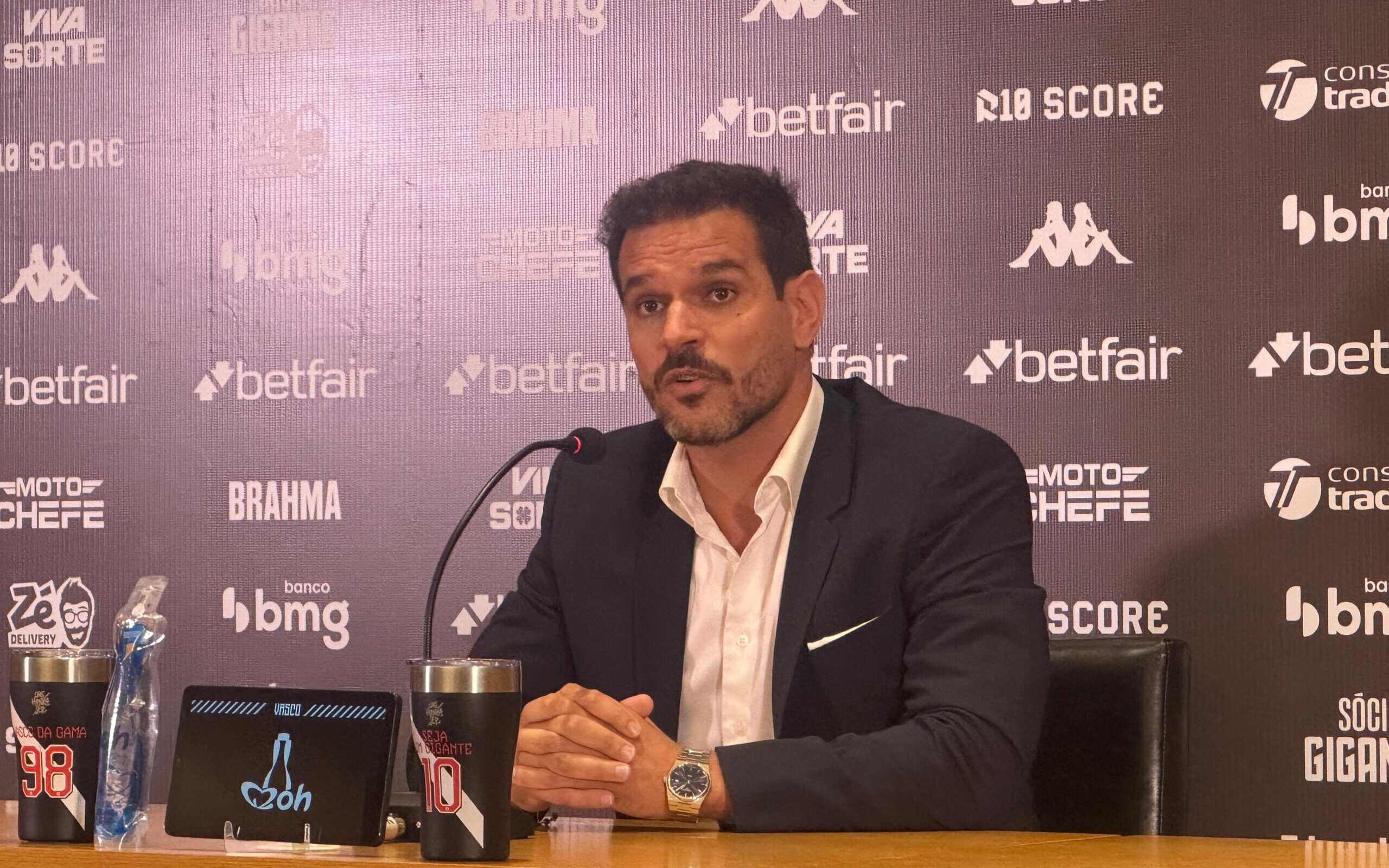 Fim da linha: Contrato Rescindido! Vasco anuncia 1º nome da barca de 2026