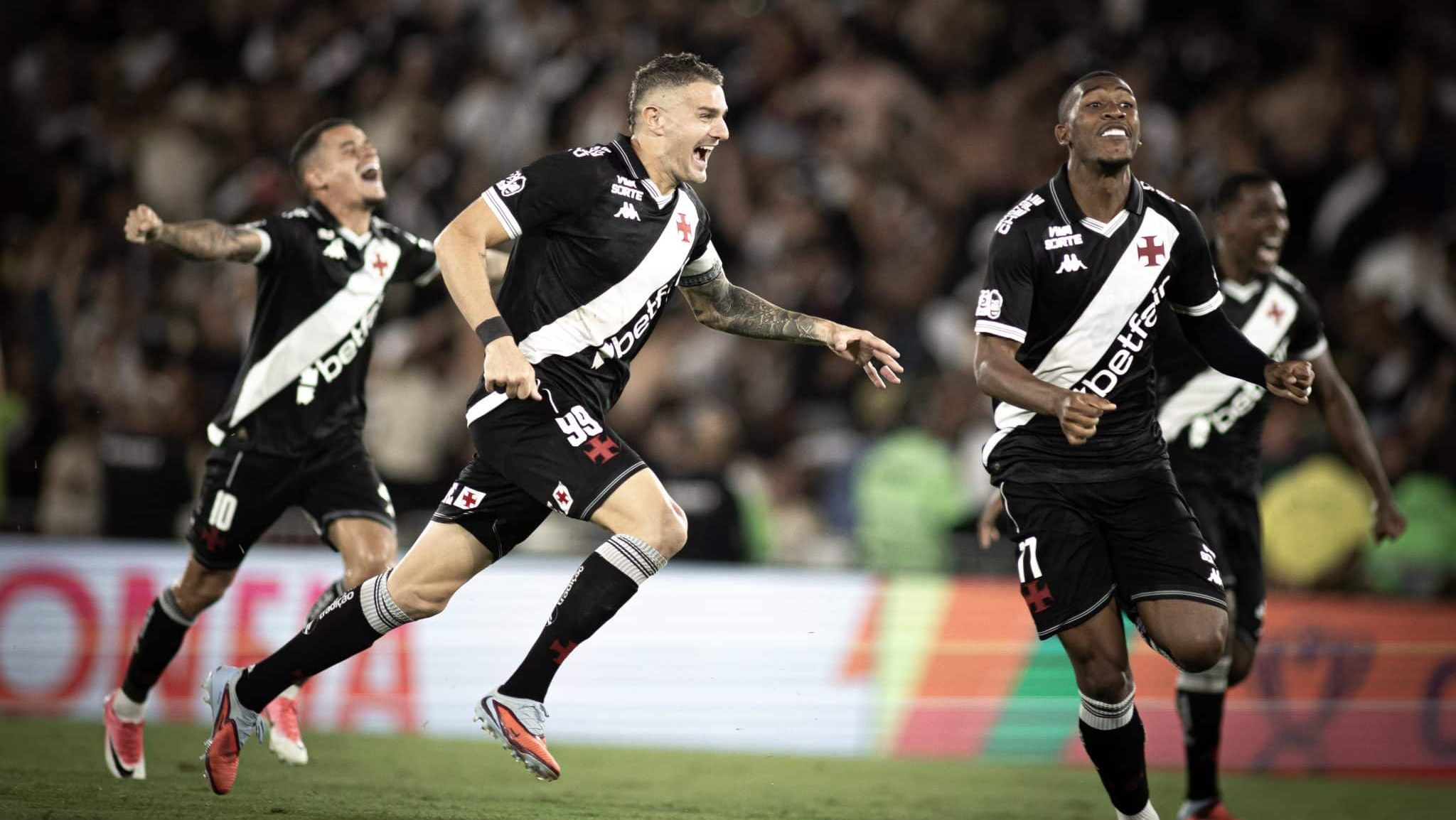 Vasco fatura mais de R$ 100 milhões em premiações; veja ranking dos maiores do Brasil