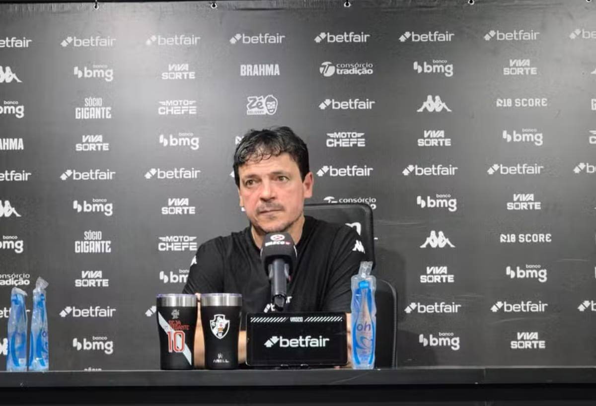 Escalação: Diniz vai promover grande novidade no Vasco para encarar o Fluminense