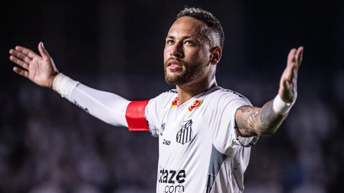 Neymar quebra o silêncio e se manifesta sobre possível saída de Coutinho do Vasco