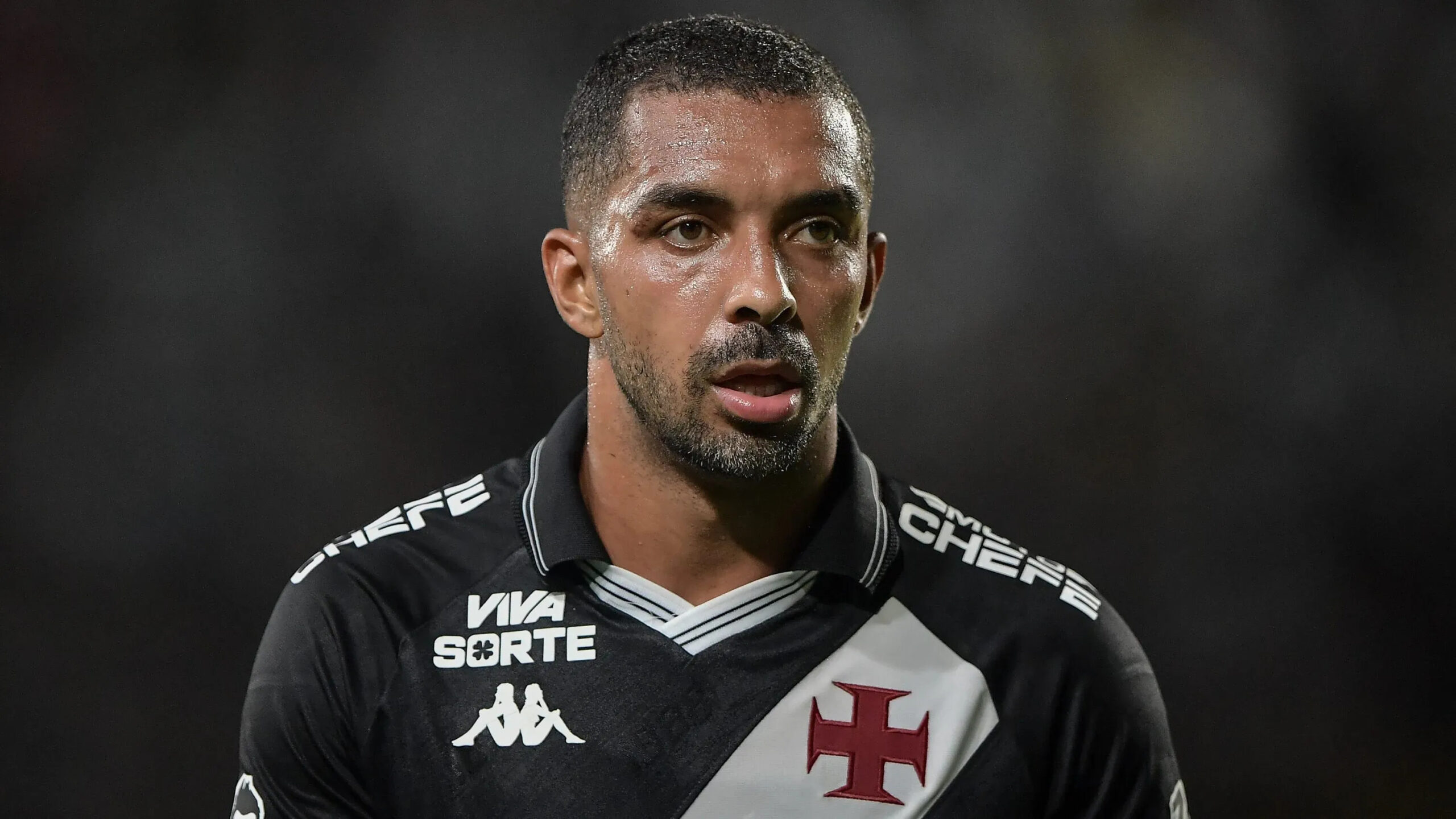 Está 100% resolvido: Vasco toma decisão final sobre lateral Paulo Henrique