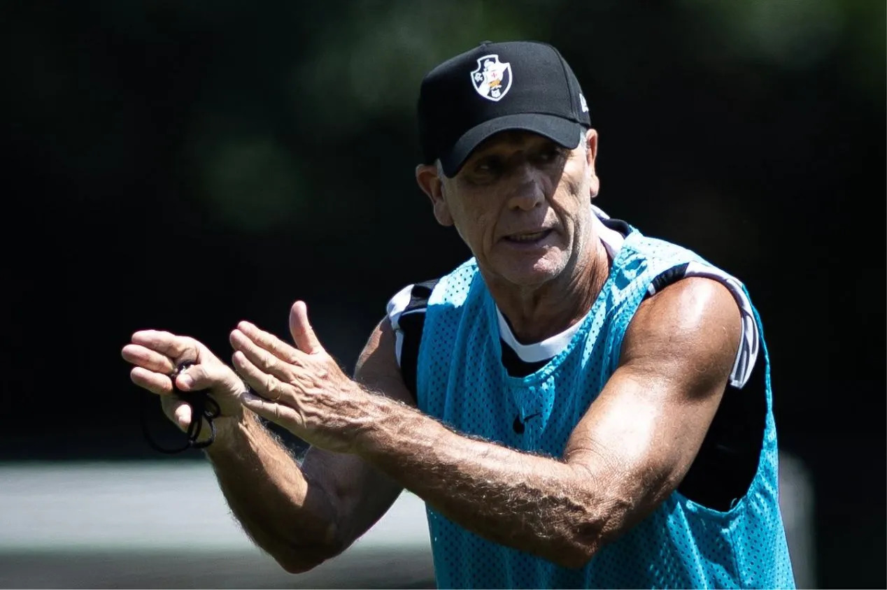 Exclusivo! Renato Gaúcho faz mudança inédita no Vasco para encarar o Palmeiras; confira