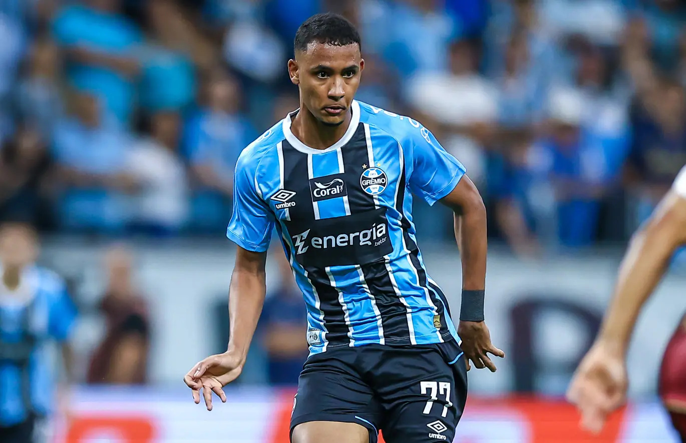 André Henrique e Vasco: staff do atacante solta tudo e revela futuro do jogador