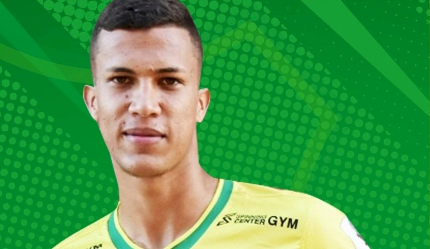 Vasco tem negociações avançadas para contratar volante que atua de centroavante