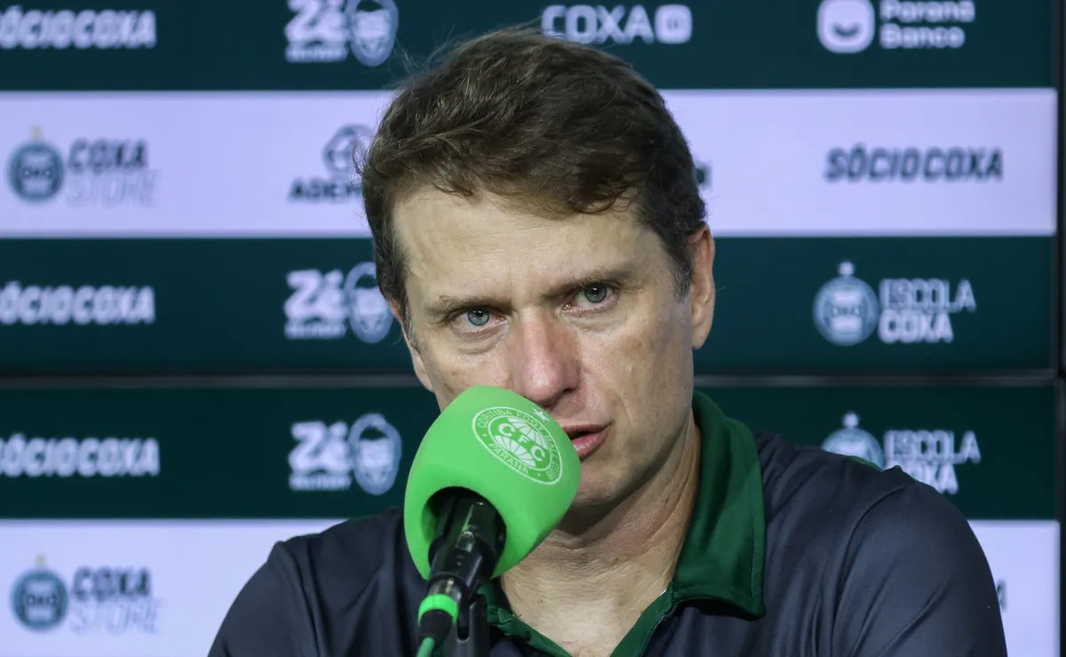 Exclusivo: jornalista destaca perfil sanguíneo de Seabra, novo técnico do Vasco