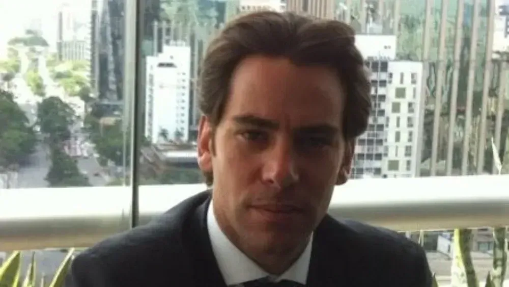 Representante de Lamacchia revela quantos milhões o Vasco terá para contratar reforços