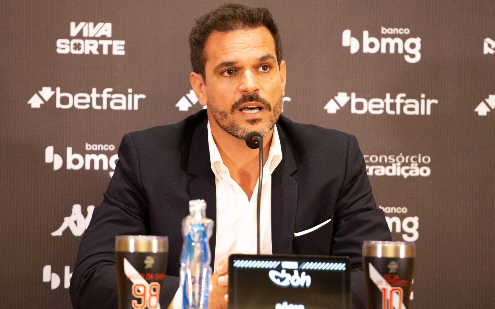 Vasco mira destaque da Série B para 2027; jogador é cobiçado no mercado