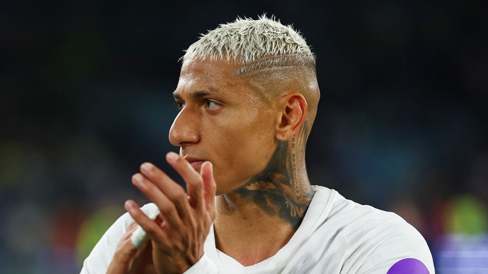 Vasco não desiste de Richarlison e tenta viabilizar a compra do atacante
